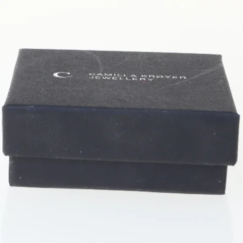 Unikke øreringe med tråd design fra Camilla Krøyer Jewellery (str. 60 mm)