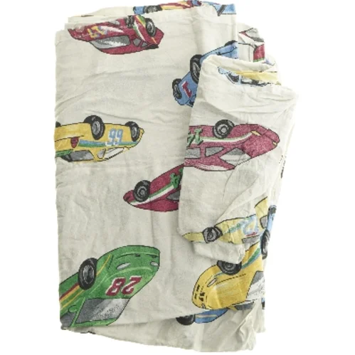 Sengetøj med bilmotiver (str. 56x58 & 134x188 cm)
