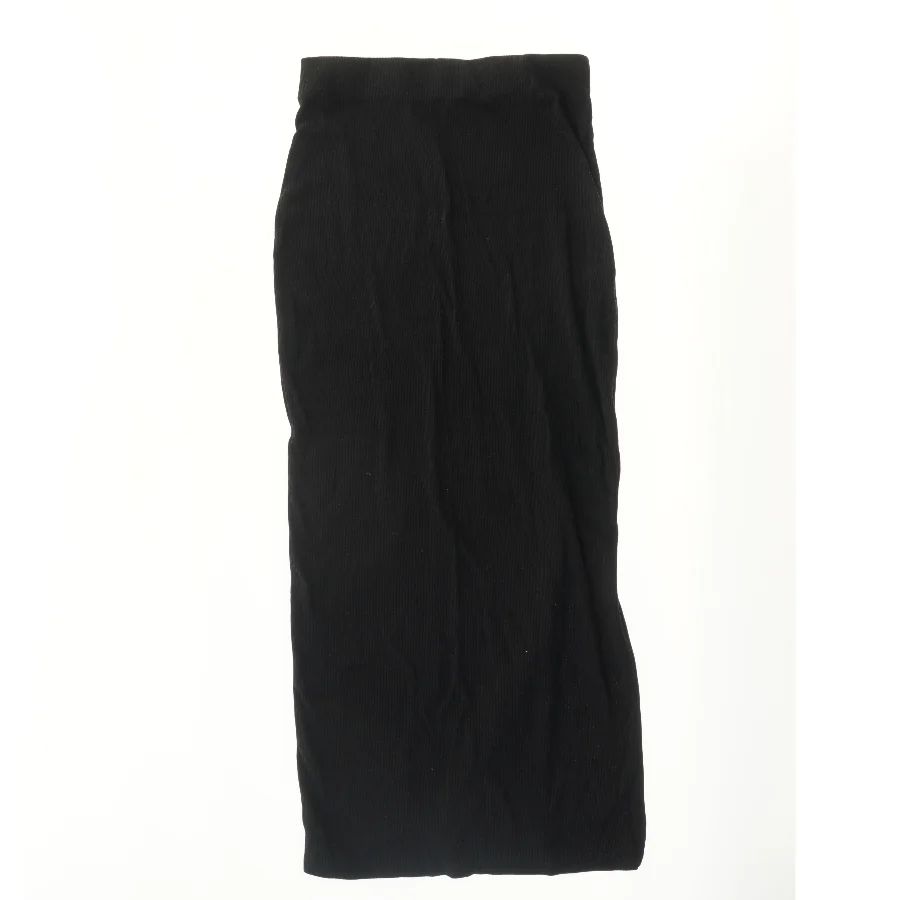 Lang sort nederdel fra Stradivarius (str. XS)