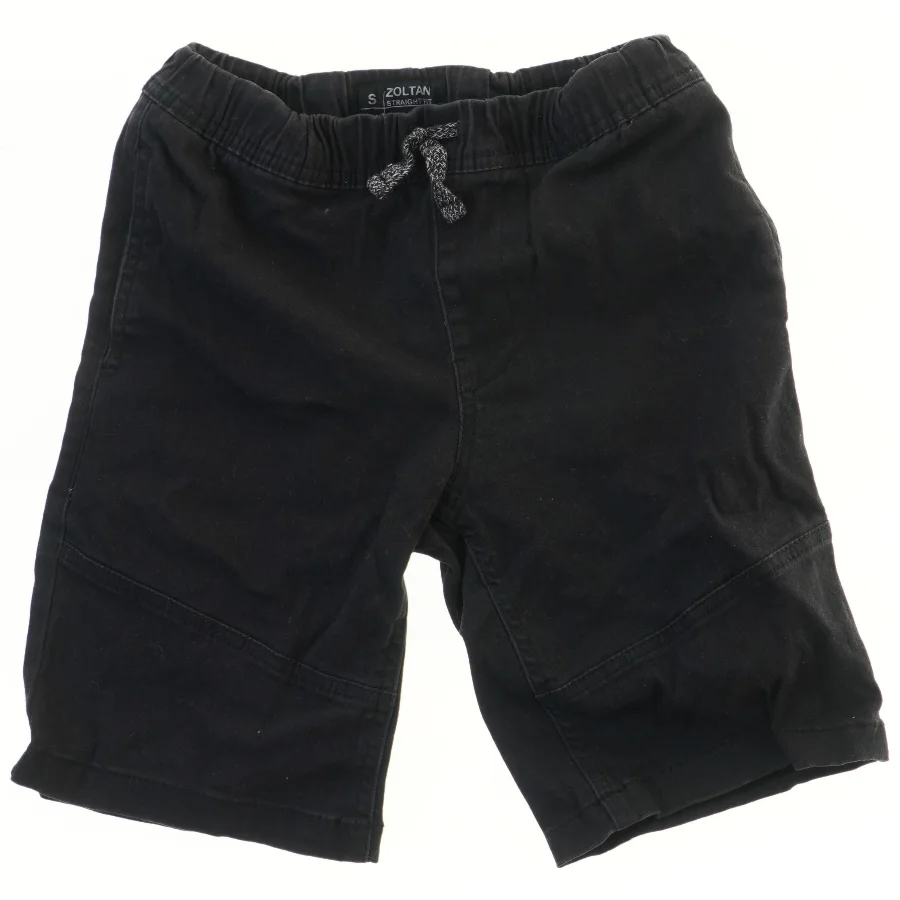 Sort shorts med elastisk talje fra Zoltan (str. 128)