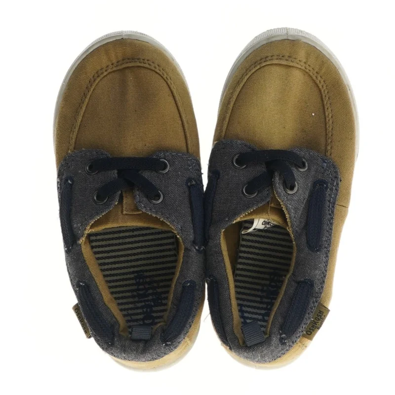 Børnesko fra OshKosh fra OshKosh (str. 28 )