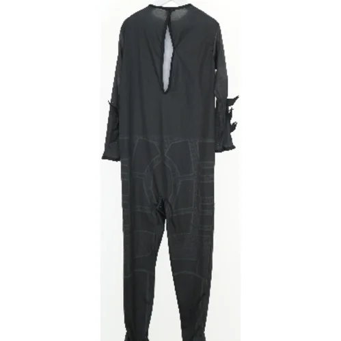 Udklædning heldragt med dragemønster (str. 116)