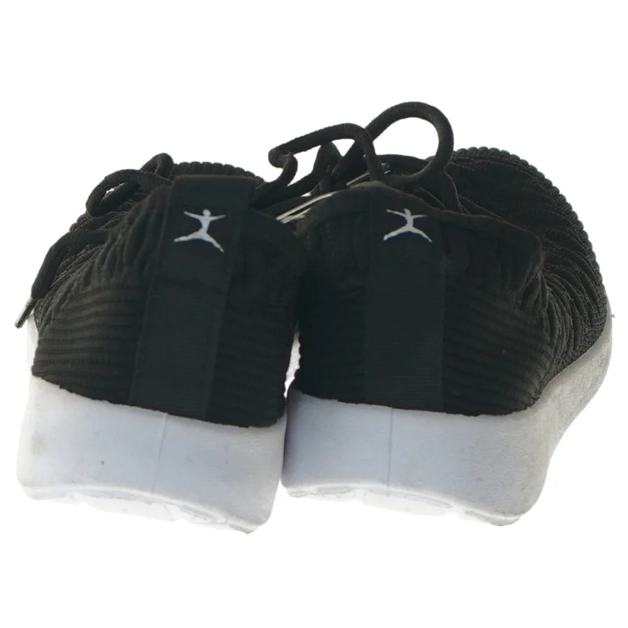 Danskin sneakers, størrelse 33 fra Danskin (str. 33 )