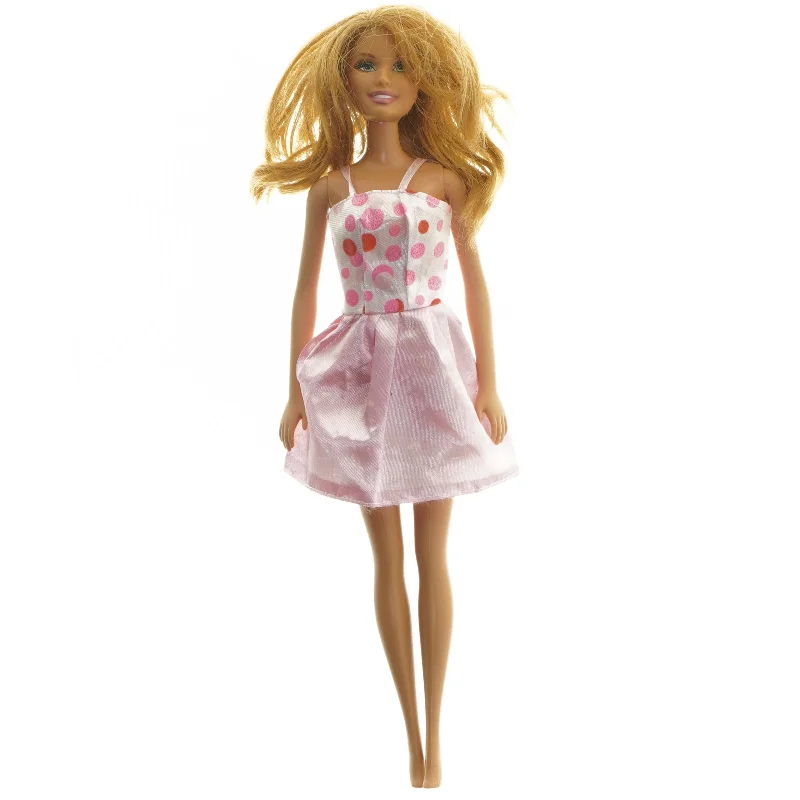 Barbie dukke med lyserød kjole fra Barbie (str. 30 cm)