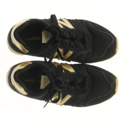 New Balance sneakers str. 36 fra New Balance (str. 36 )