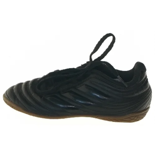 Fodboldstøvler str. 31 fra Adidas (str. 31 )