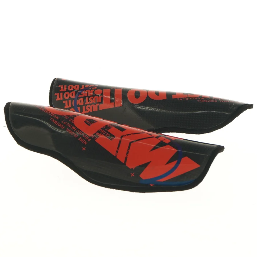 Fodbold benskinner fra Nike (str. 22x9 cm)