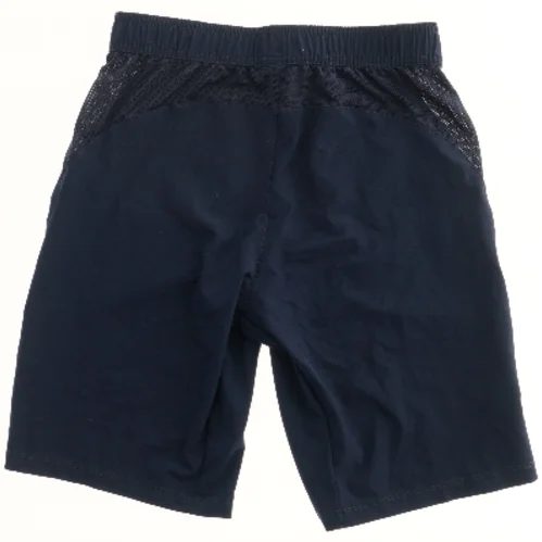 Decathlon træningsshorts med lynlåslommer (str. 158)