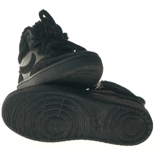 Nike sneakers til børn ( længde 22,5 cm)