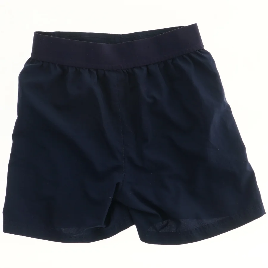 Puma Shorts  (str. 140)