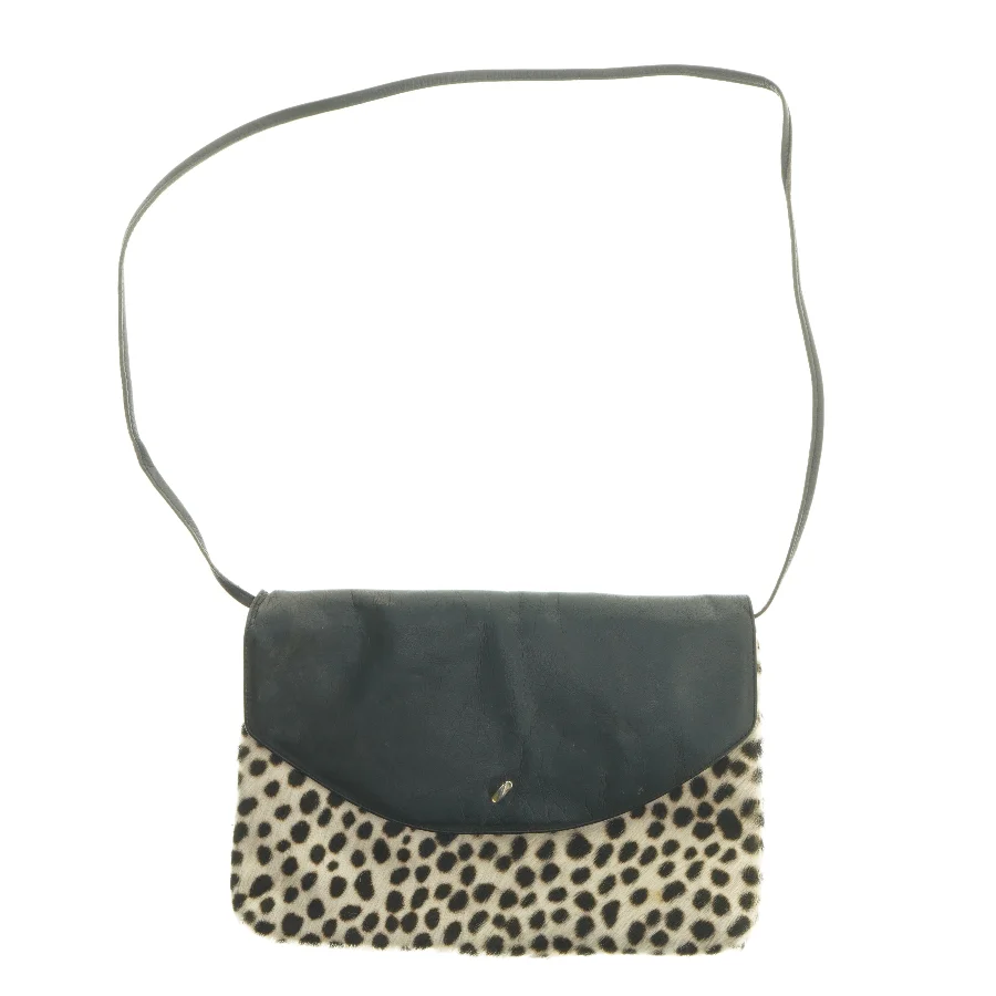 Skuldertaske med dyreskind fra Belsac (str. 31x22 cm)