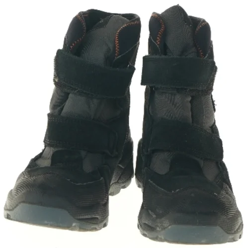 Brugte børnevinterstøvler i størrelse 35 fra Kool (str. 35 )