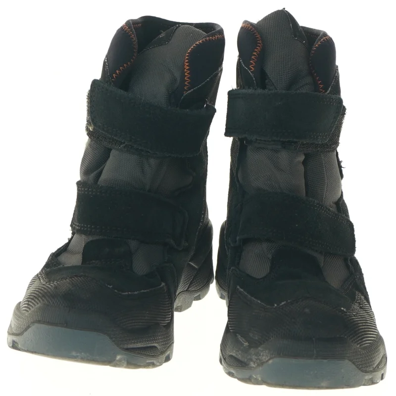 Brugte børnevinterstøvler i størrelse 35 fra Kool (str. 35 )