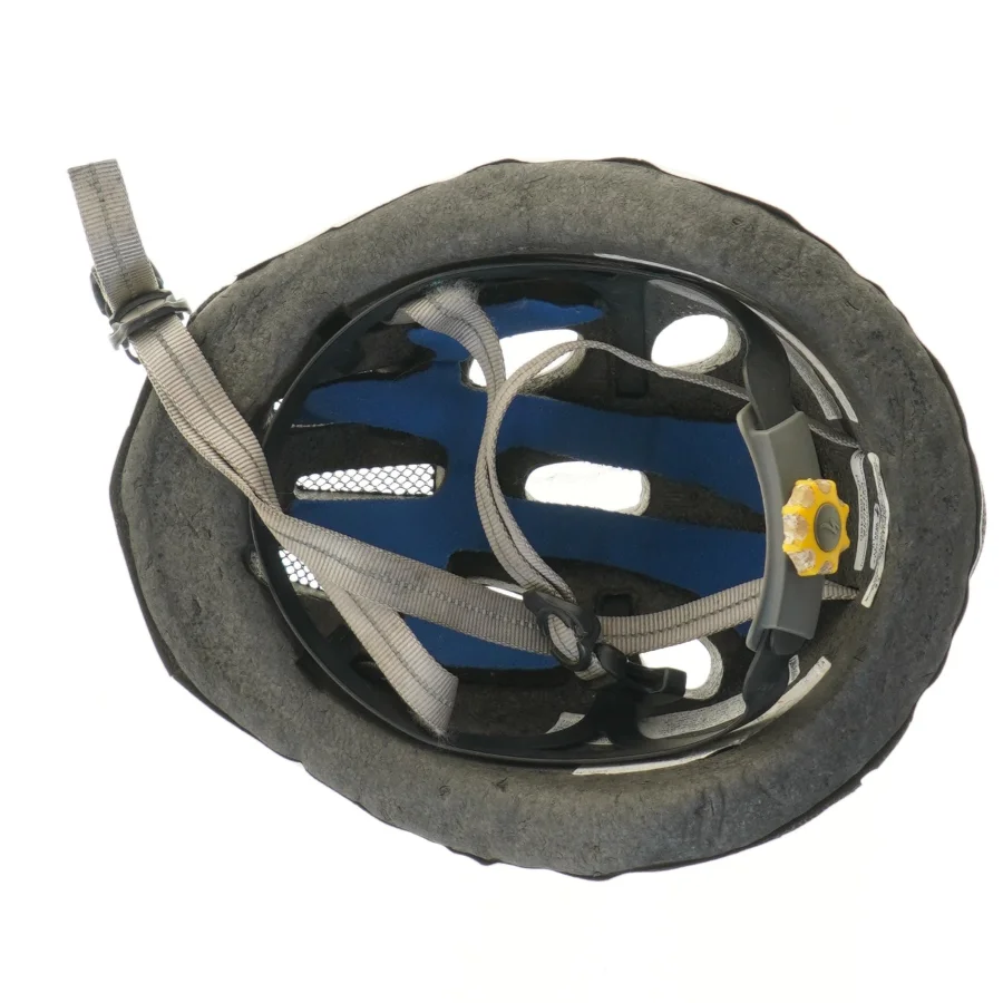 Specialized Cykelhjelm med kaninmønster fra Specialized (str. størrelse 44-52, ø 21 cm)