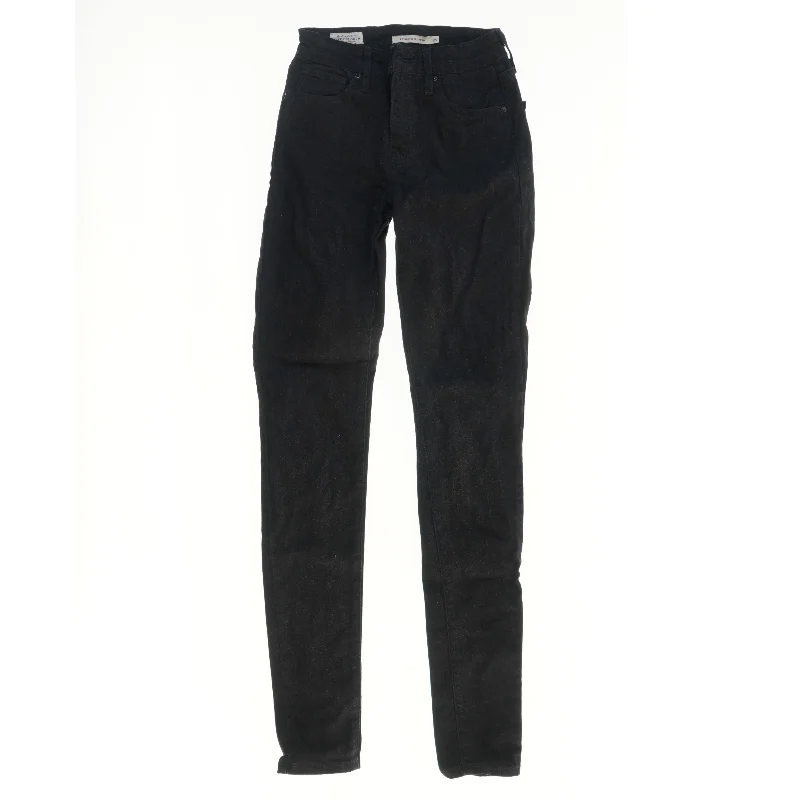 Stramme jeans fra Levis (str.  W25 L32 )