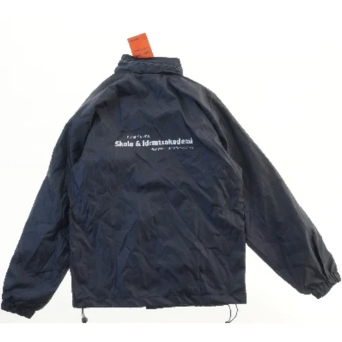 Helt ny Sportjakke med logo fra Givova (str. XS)