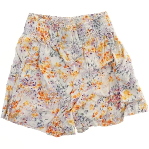 Blomstret shorts fra H&M (str. XS)