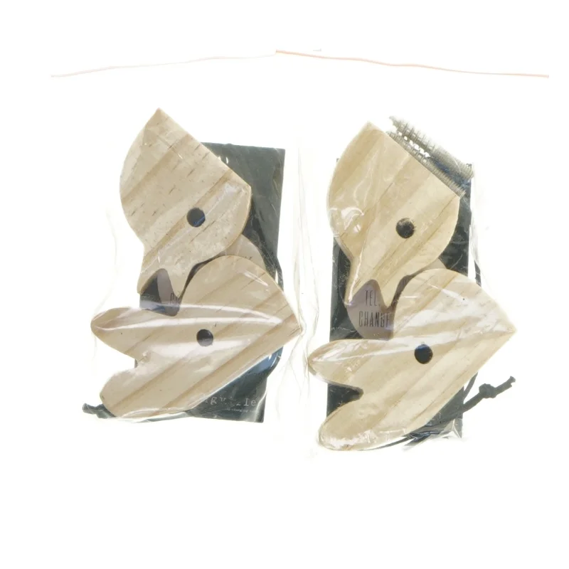 Bloomingville træhænger fra Bloomingville (str. 6 cm og 5 cm)