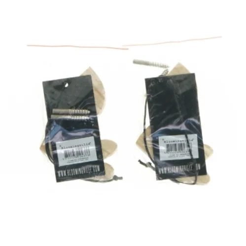 Bloomingville træhænger fra Bloomingville (str. 6 cm og 5 cm)