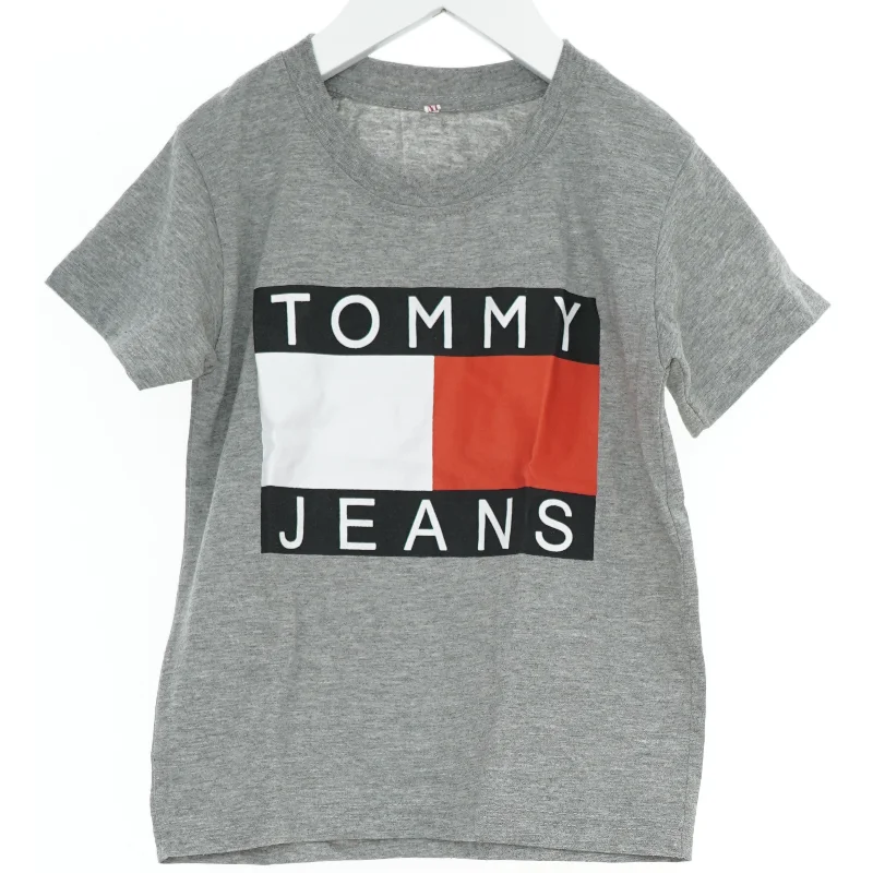 Tommy Jeans T-shirt fra Tommy Hilfiger (str. M)