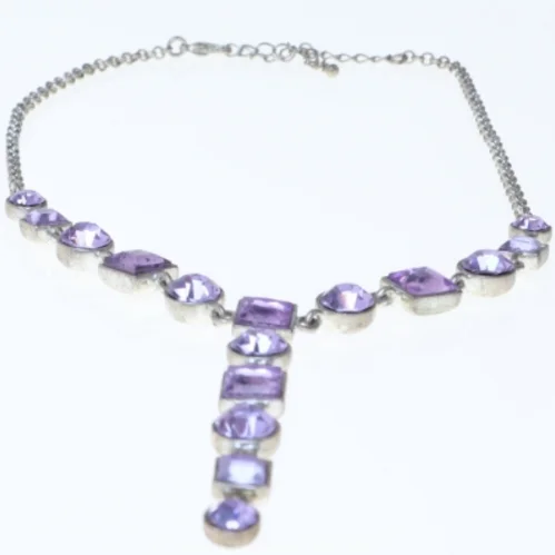 Sølv halskæde med lilla sten (str. 50 cm)