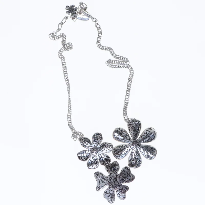 Blomstret halskæde med tre vedhæng fra Pilgrim (str. 50 cm)