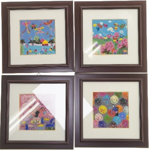 Fire indrammede billeder (str. 4 stk 24,5x24,5 cm)