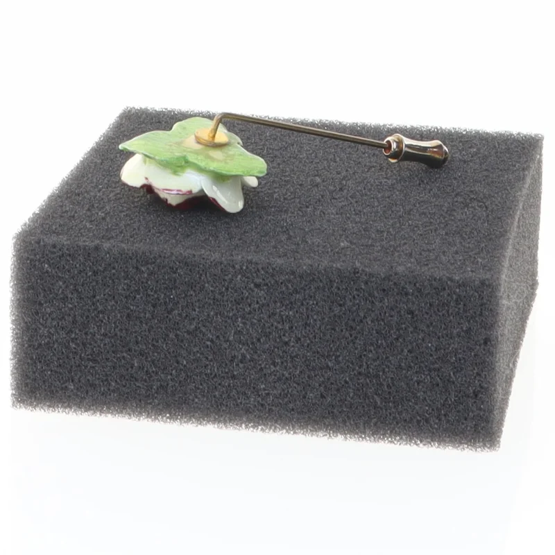 Vintage emalje blomsterbroche (str. Ø 2 cm 5,5 cm)
