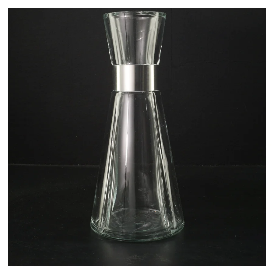 Glas karaffel med metalring fra Rosendahl (str. Ø 7,5 cm længde 25,5 cm)