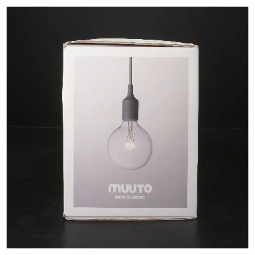 Muuto E27 pendellampe fra Muuto (str. 18 cm)