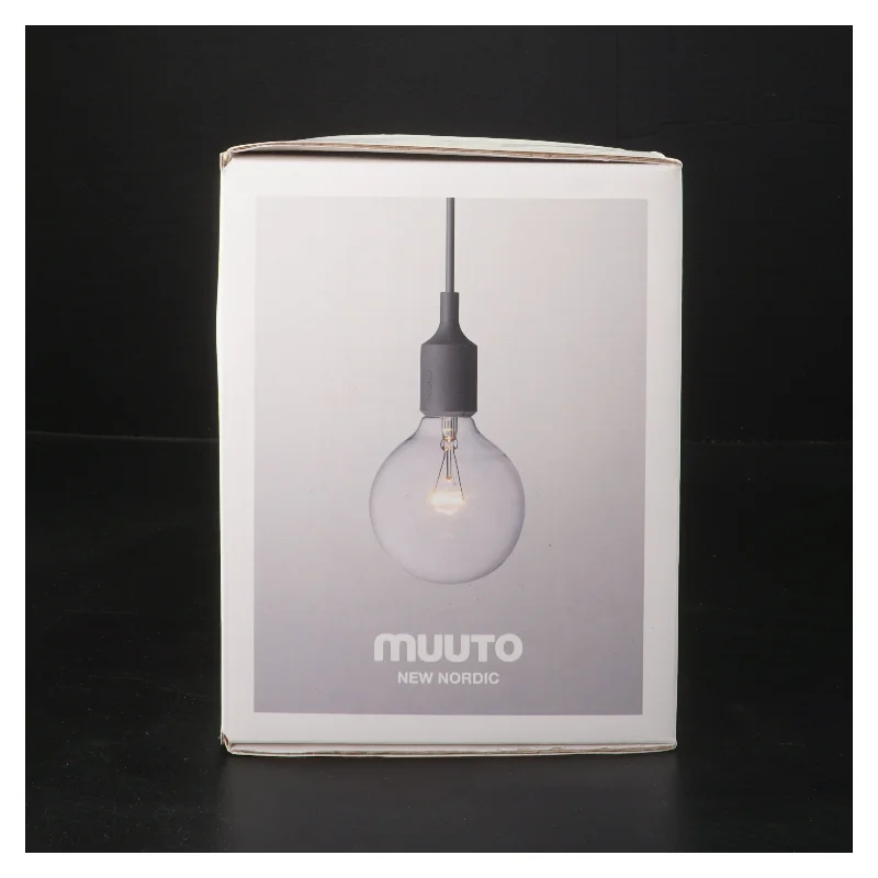 Muuto E27 pendellampe fra Muuto (str. 18 cm)