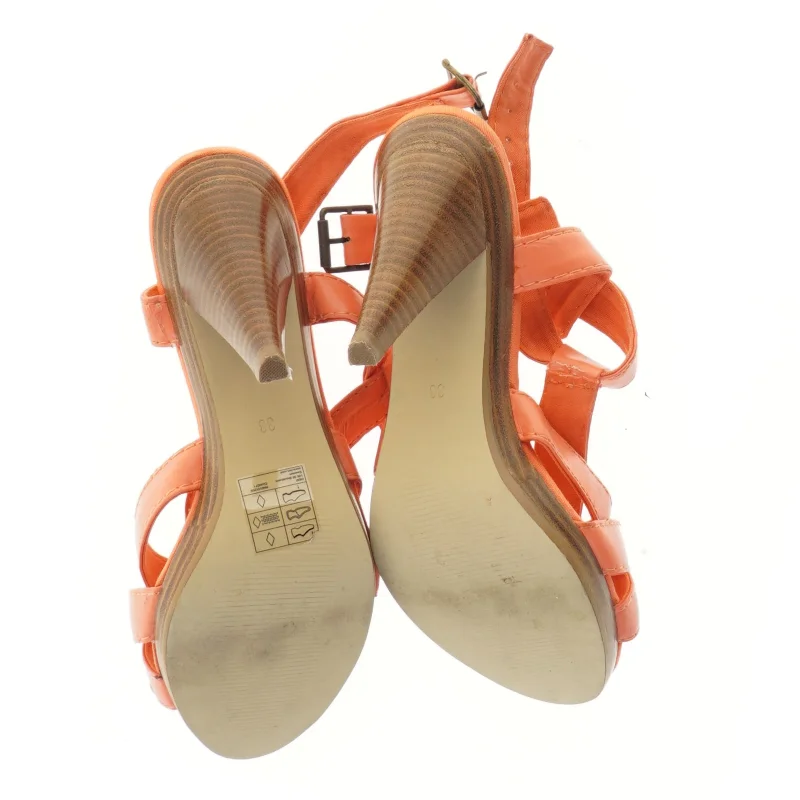 Orange sandaler med stilet hæl fra H&M (str. 38 )