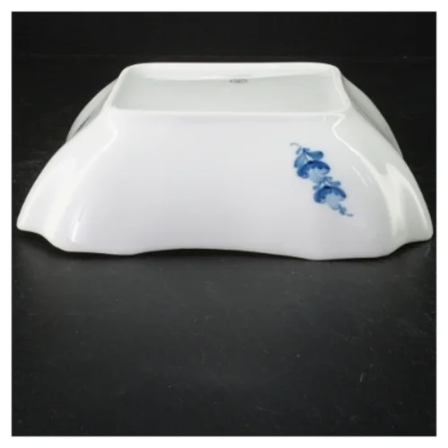 Royal Copenhagen Blå Blomst skål fra Royal Copenhagen