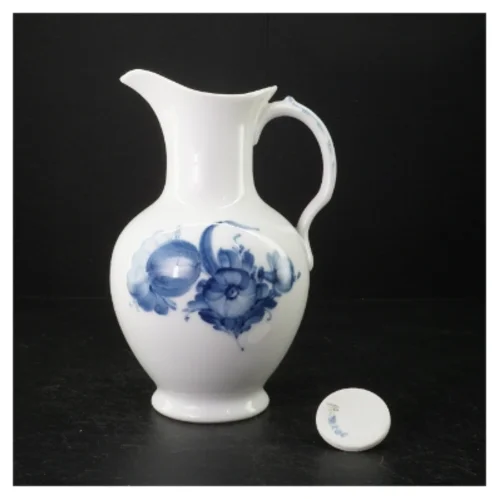 Blå Blomst chokoladekande med låg fra Royal Copenhagen