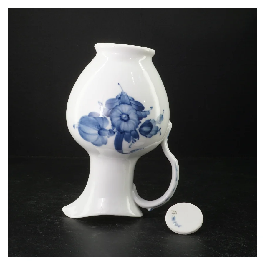 Blå Blomst chokoladekande med låg fra Royal Copenhagen