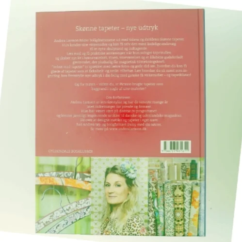 Indret med tapeter af Andrea Larsson (Bog)