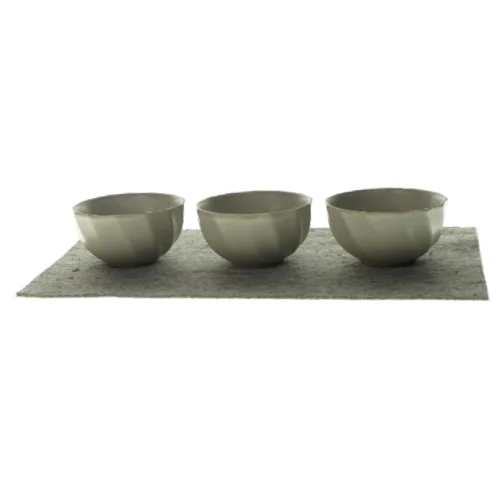 Skåle 3 stk.  (str. 7 x 12cm)