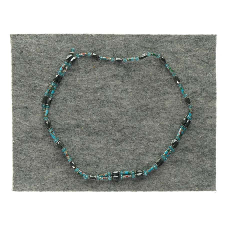 Armbånd/halskæde (str. 83cm)