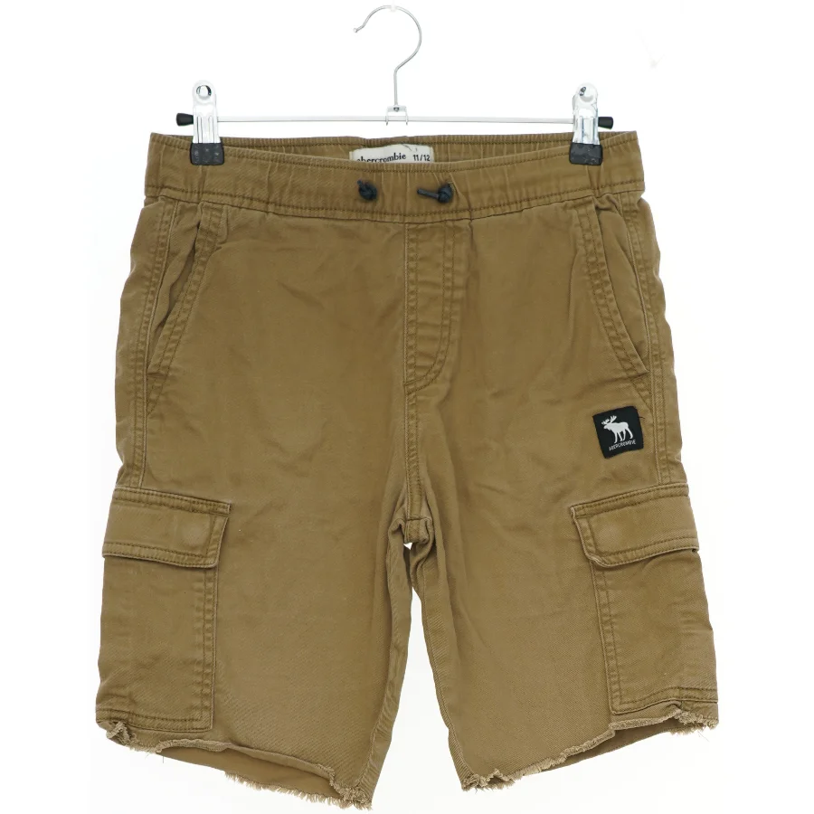 Cargo shorts med lommer fra Abercrombie (str. 146)
