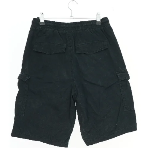 Cargo shorts fra H&M (str. 170)