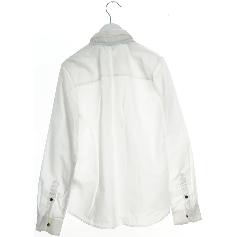 Hvid skjorte med lange ærmer fra H&M (str. 146)