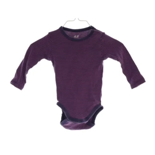 Langærmet bodystocking fra H&M (str. 68)