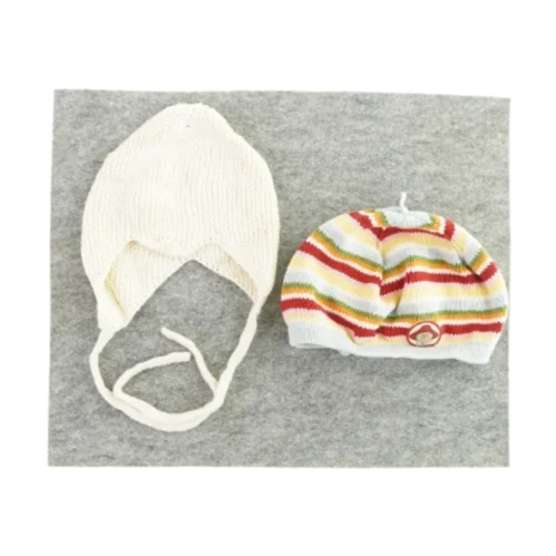 Huer 2 styks fra H&M (str. 2 til 6 måneder)