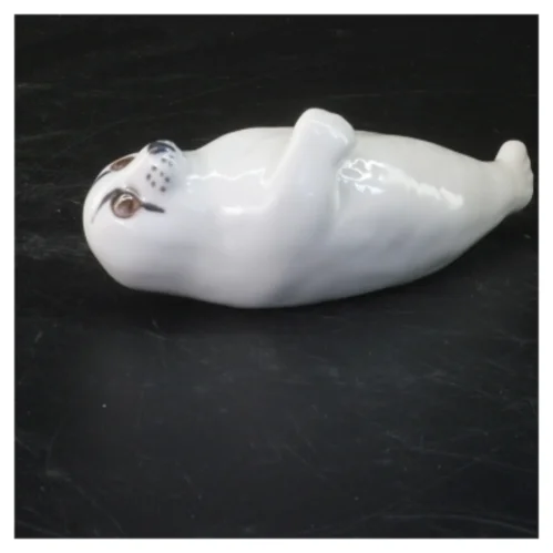 Porcelænsfigur af sæl fra B&G (str. 15x5 cm)