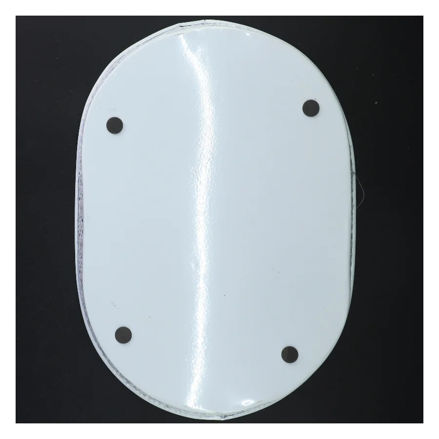 Hvid metalbakke fra Jysk (str. 37x26x4 cm) (DVD)