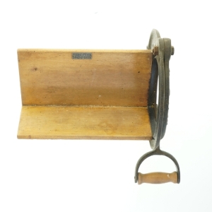 Ældre brødskærer (str. 32 cm)