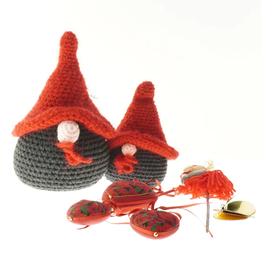 Hæklede nisser og julepynt