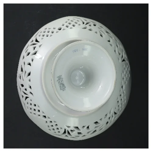 Porcelænsskål på fod fra Schumann (str. Ø 19 cm)