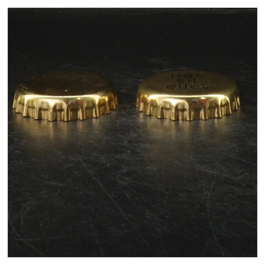 Messinglysestage i flasketop design fra Georg Jensen (str. Ø 7 cm. 2 styk)