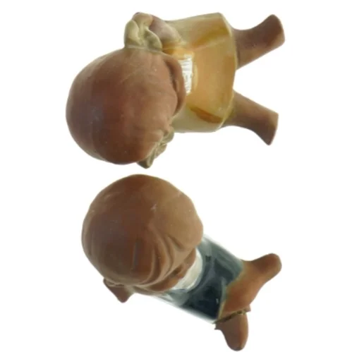 Porcelænsfigurer af børn (str. 8x7 cm)